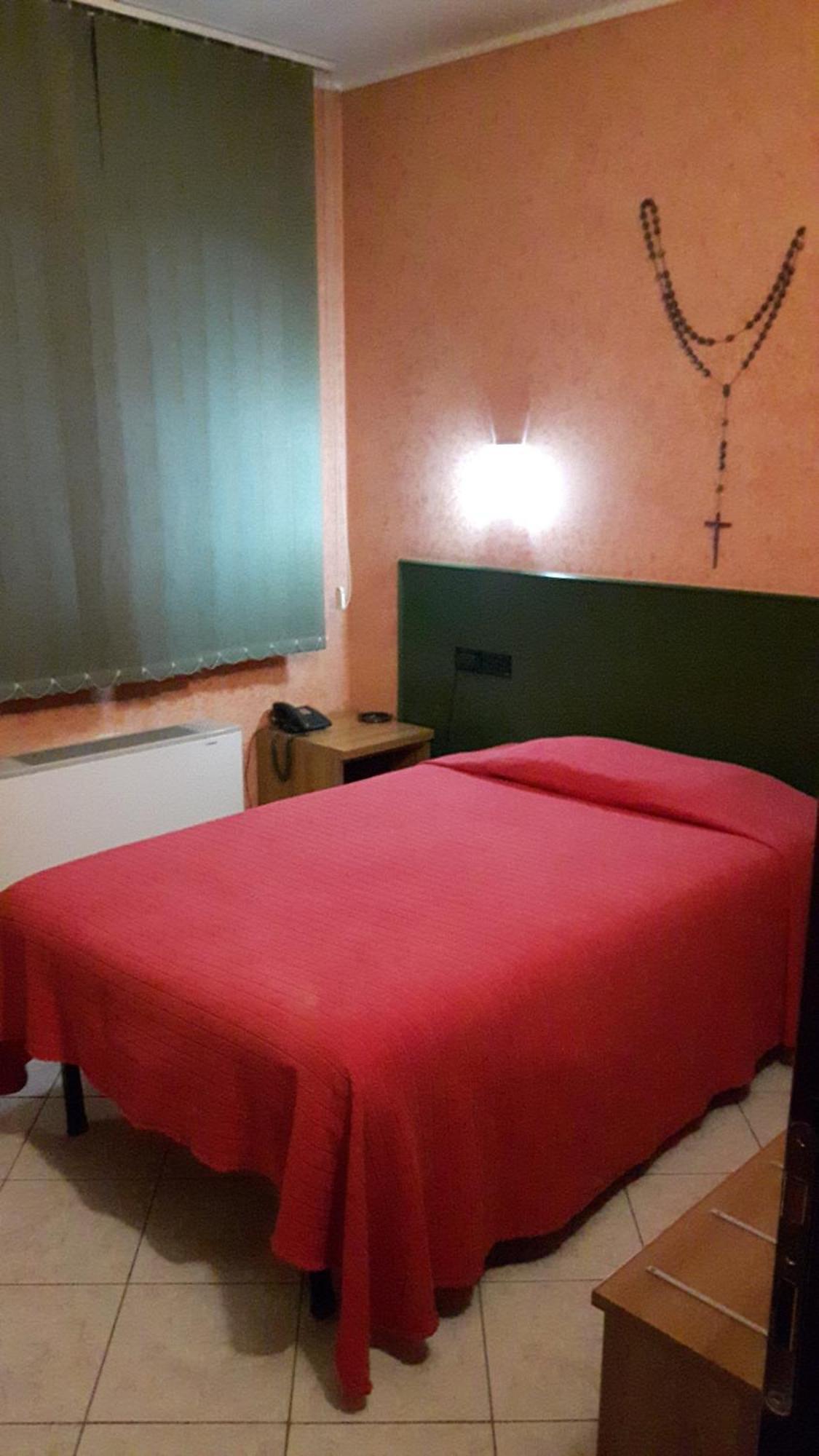 Hotel Armida 카스테네돌로 외부 사진