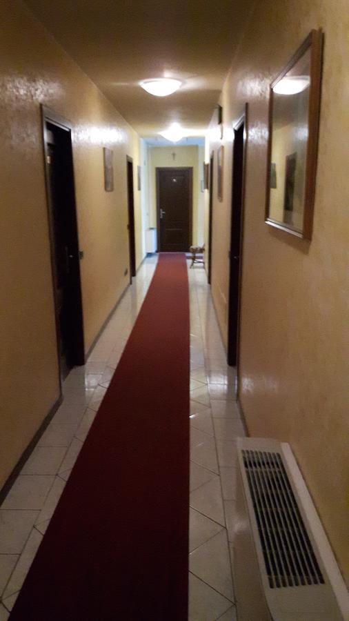 Hotel Armida 카스테네돌로 외부 사진