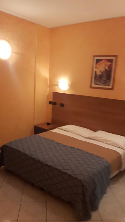 Hotel Armida 카스테네돌로 외부 사진